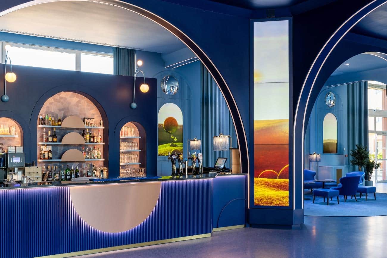 Grand Magic Hotel met tickets Disneyland® Paris