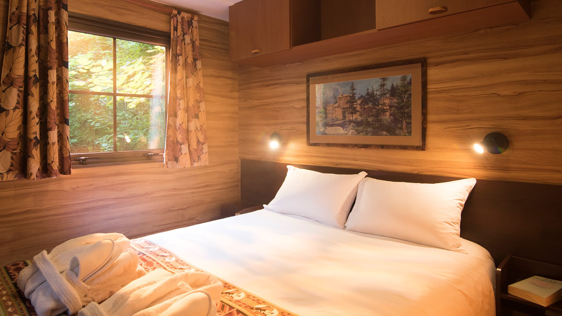 Disney's Davy Crockett Ranch huisje bed