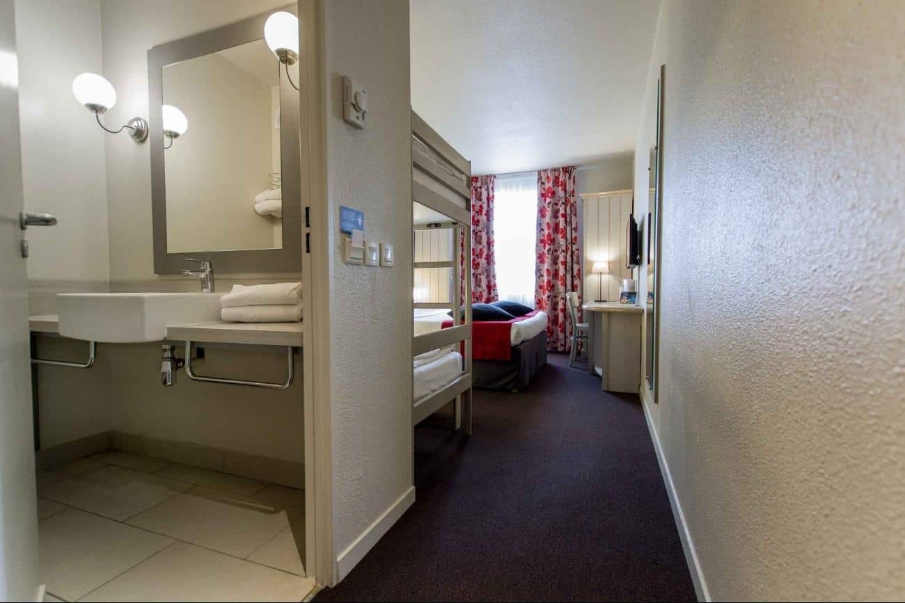 Hotel Campanile Val de France 4 personen kamer