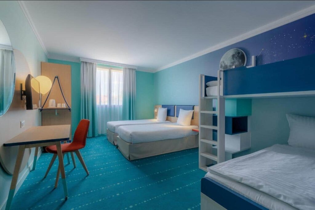 Grand Magic Hotel kamer 6 personen