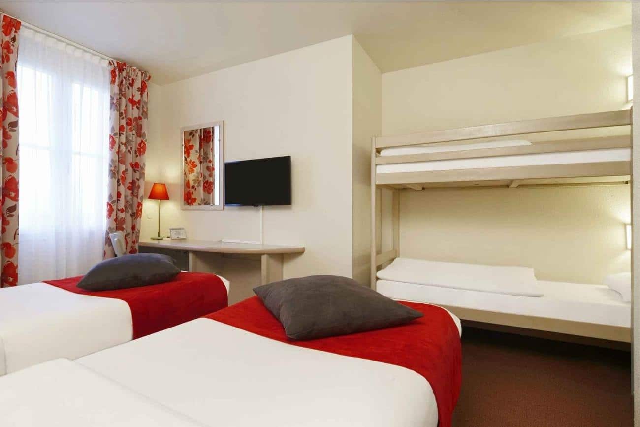 Hotel Campanile Val de France kamer