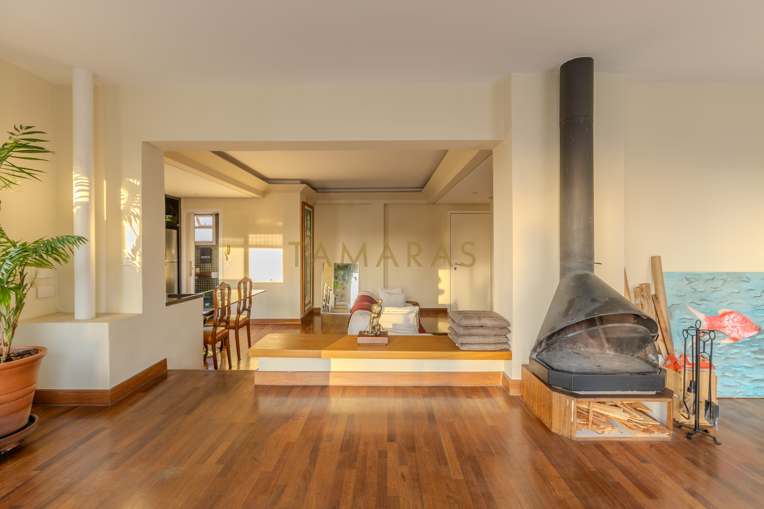 1764246610-87949-04_imagem_04